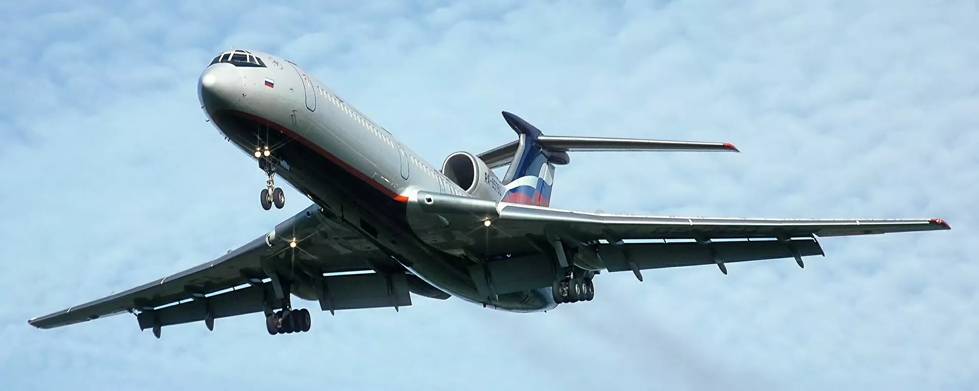 طائرة ركاب - سبوتنيك عربي, 1920, 21.02.2021