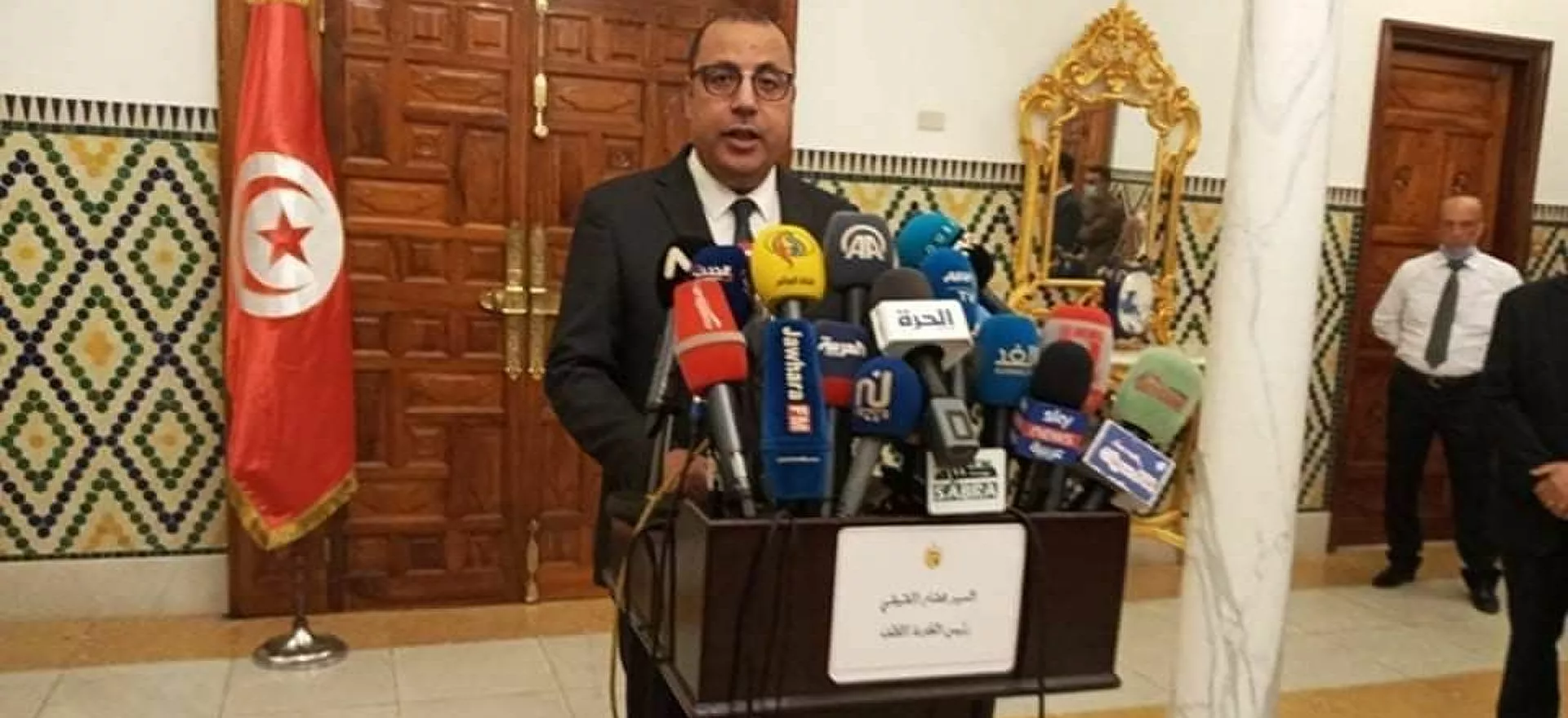 رئيس وزراء تونس المكلف هشام المشيشي يعلن تشكيل حكومته - سبوتنيك عربي, 1920, 23.05.2021