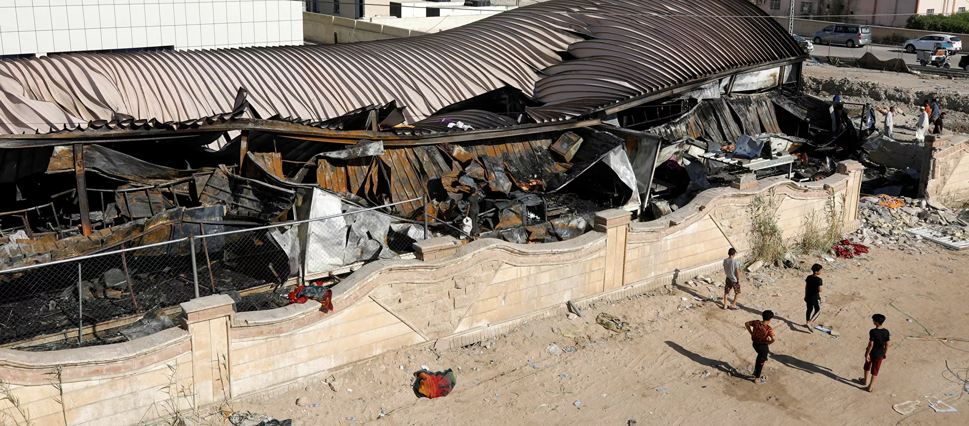 تداعيات حريق مستشفى الحسين في الناصرية، العراق 13 يوليو 2021 - سبوتنيك عربي, 1920, 13.07.2021