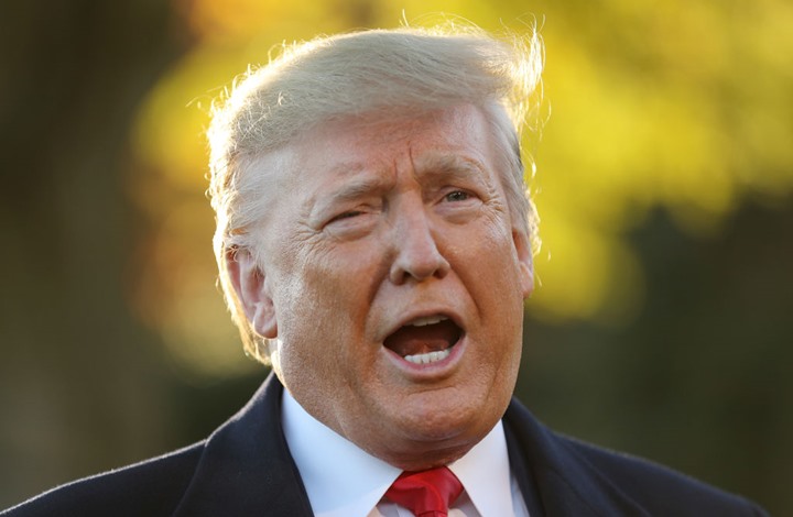 ترامب يقول إنه هدد الملا برادر قبل أن يوقع اتفاقا مع طالبان