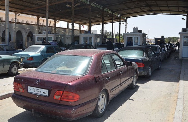 إعادة فتح حدود تونس مع ليبيا الجمعة بعد إغلاق لشهرين