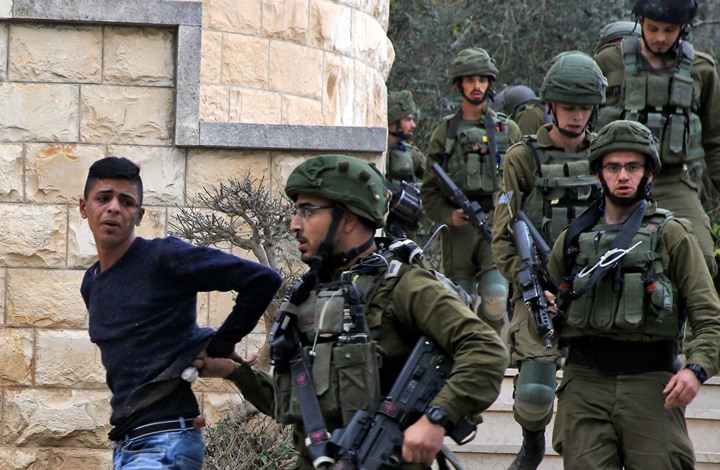 الاحتلال يشن حملة اعتقالات ومخطط استيطاني جديد بالضفة