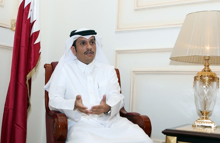 وزير خارجية قطر يزور إيران ويغرد عن أفغانستان (صور)