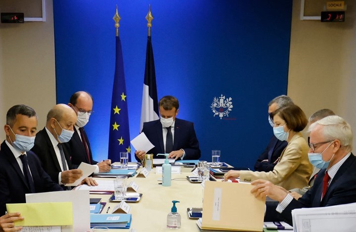 الاتحاد الأوروبي ينحاز لفرنسا ضد أمريكا في أزمة "الغواصات"