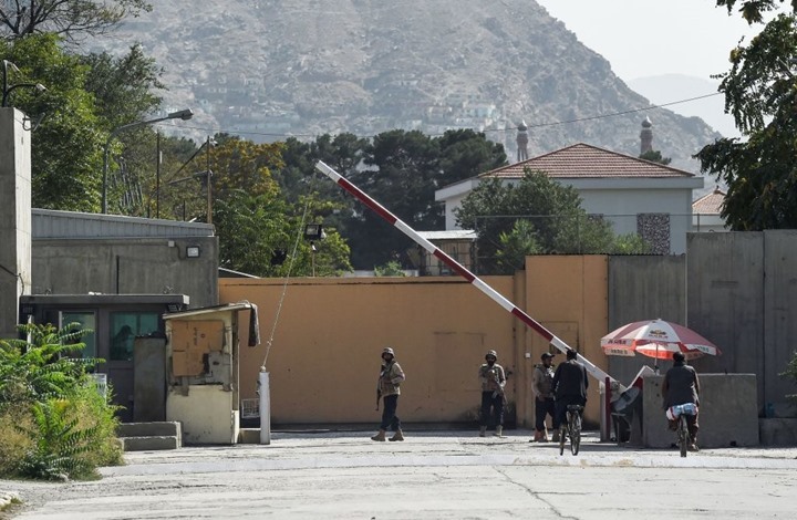 طالبان: البعثات الدبلوماسية آمنة وهروب غني لم يكن متوقعا