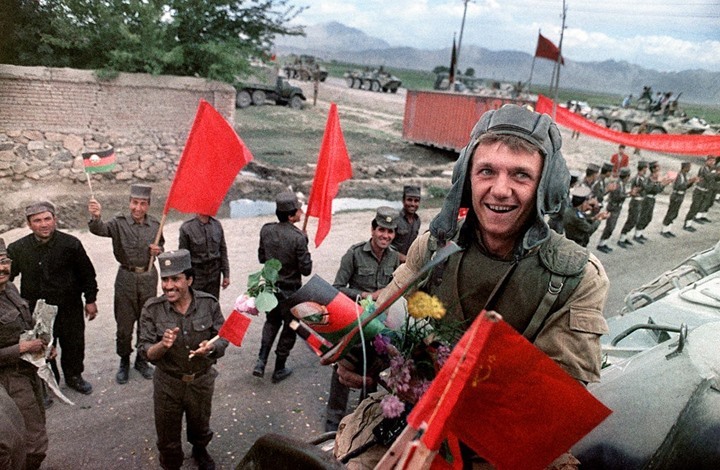 هكذا انسحب السوفييت من أفغانستان قبل 31 عاما (فيديو)