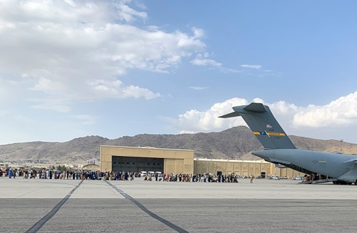 820212315243609-2 الكويت توافق على عبور 5 آلاف أفغاني سيتم إجلاؤهم لأمريكا