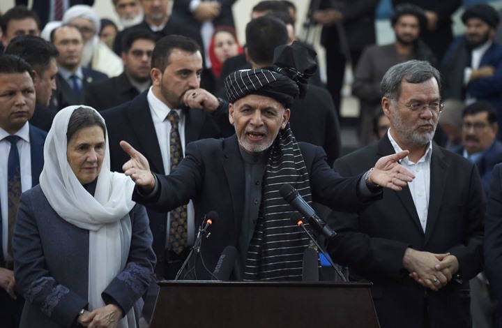 رواية جديدة لـ"الهروب": أشرف غني غادر كابول بملابسه فقط