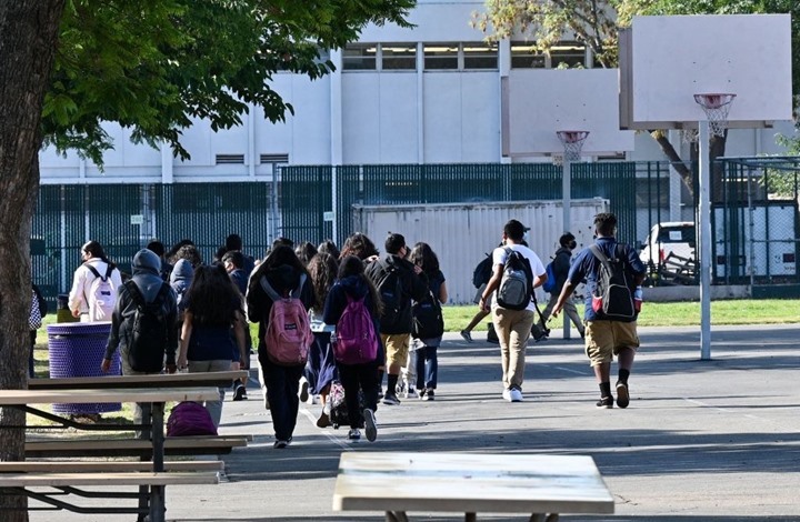 برلمان كاليفورنيا يقر تدريس منهاج يعتبر إسرائيل "دولة عنصرية"