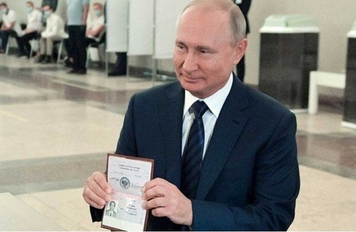 انطلاق انتخابات "الدوما".. وبوتين يصوت عبر الإنترنت من "حجره"