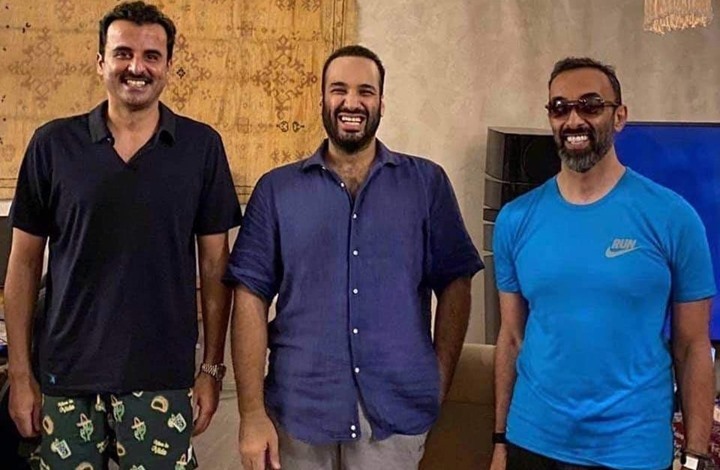 ظهور "غير تقليدي" لابن سلمان وتميم وطحنون في "لقاء ودي"