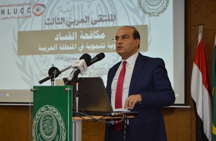 رئيس سابق لـ"مكافحة الفساد" بتونس يرد على اتهامات سعيّد