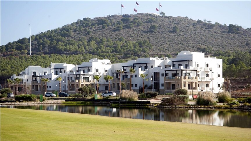 عودة الروح للسياحة بالمغرب.. إنعاش للاقتصاد ومخاوف من "دلتا" (تقرير)