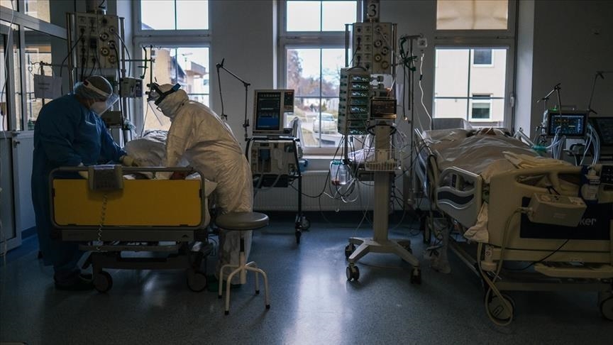 وفيات كورونا.. 33 في العراق و13 في السعودية و10 بالأردن