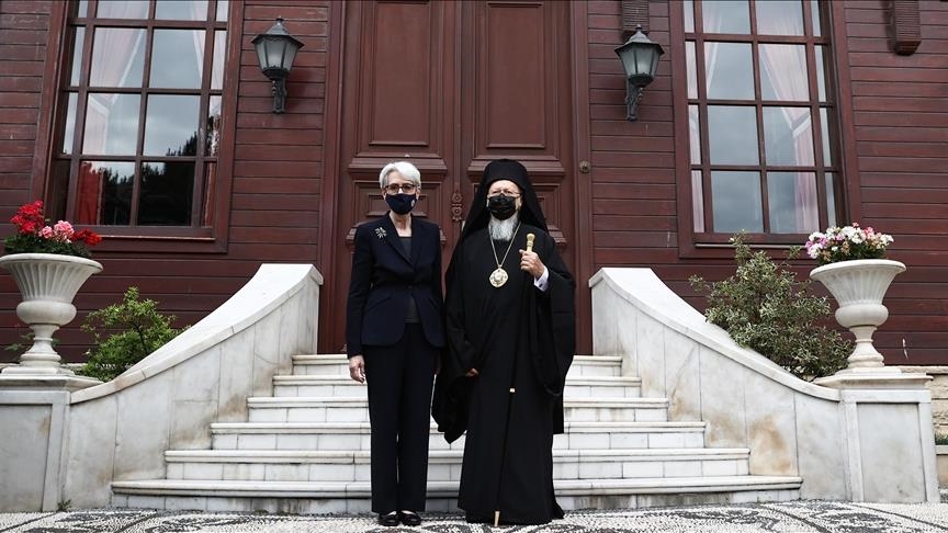 نائبة وزير الخارجية الأمريكي تلتقي بطريرك الروم بإسطنبول