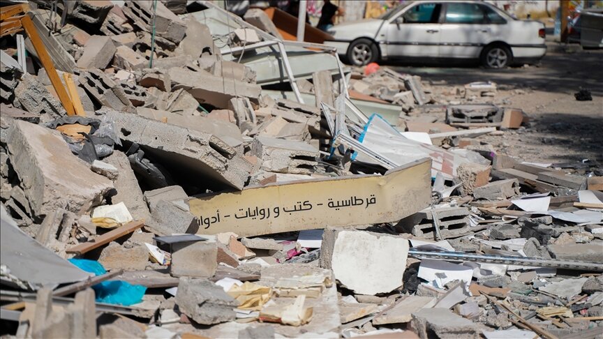 مكتبات ودور نشر ومراكز ثقافية.. "بنك أهداف" إسرائيل بغزة (تقرير)