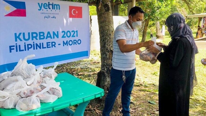 وقف تركي يوزع لحوم الأضاحي على الفقراء في 23 دولة