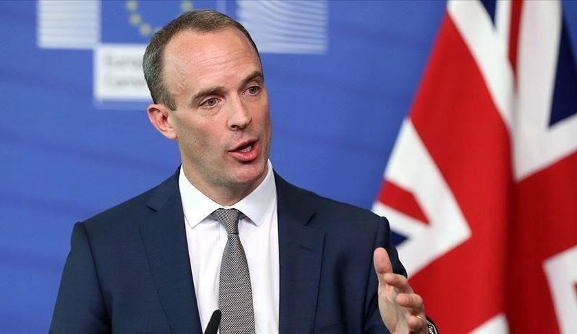 وزير الخارجية البريطاني يستذكر ضحايا مجزرة سربرنيتسا