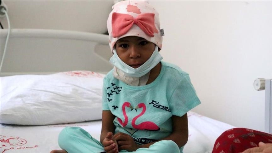 المرضى يتوافدون إلى مركز غسيل الكلى في رأس العين السورية