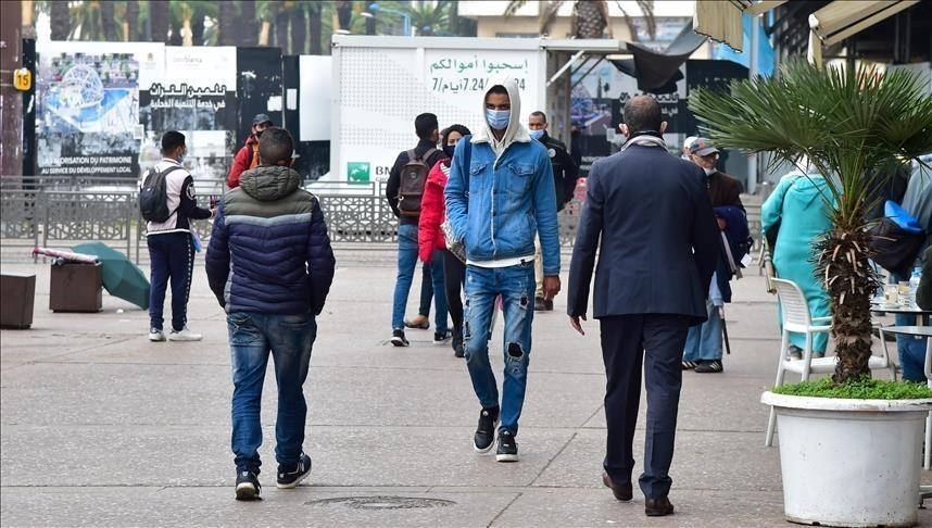 عشرات المغاربة يتظاهرون في سبتة ضد زعيم حزب "فوكس" الإسباني