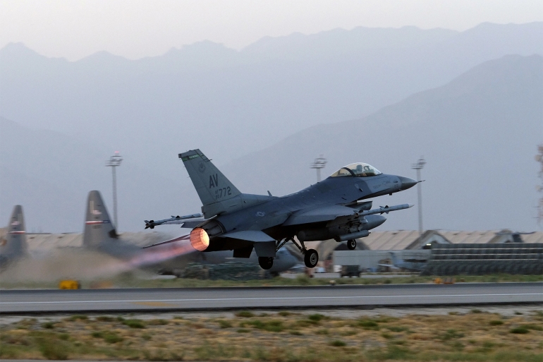 untitled33434-3-copy-2 A US Air Force F-16 Fighting Falcon aircraft takes off for a nighttime mission at Bagram Airfield, Afghanistan, August 22, 2017. Thomson Reuters