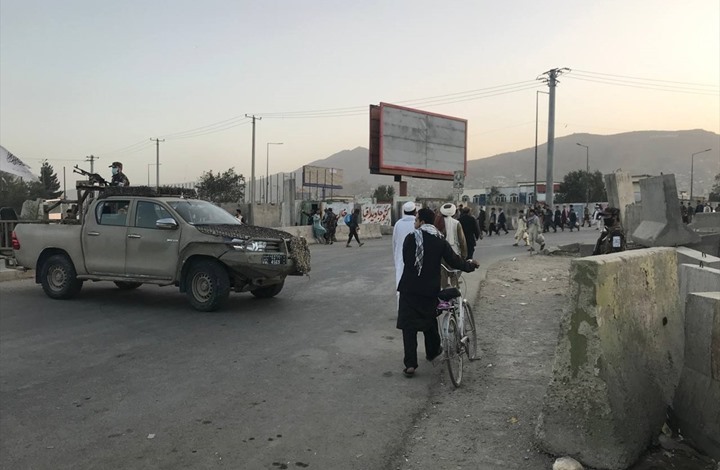 قتلى وجرحى بتفجير مسجد بكابول أثناء جنازة والدة "مجاهد"