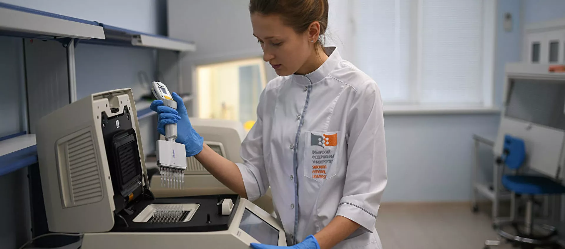 غالينا كوتشمارويفا، طالبة ماجستير سنة ثانية، في مركز العلمي التعليمي للدراسات الجينية في جامعة سيبيريا الفيدرالية، في جامعة سيبيريا الفيدرالية - سبوتنيك عربي, 1920, 19.07.2021