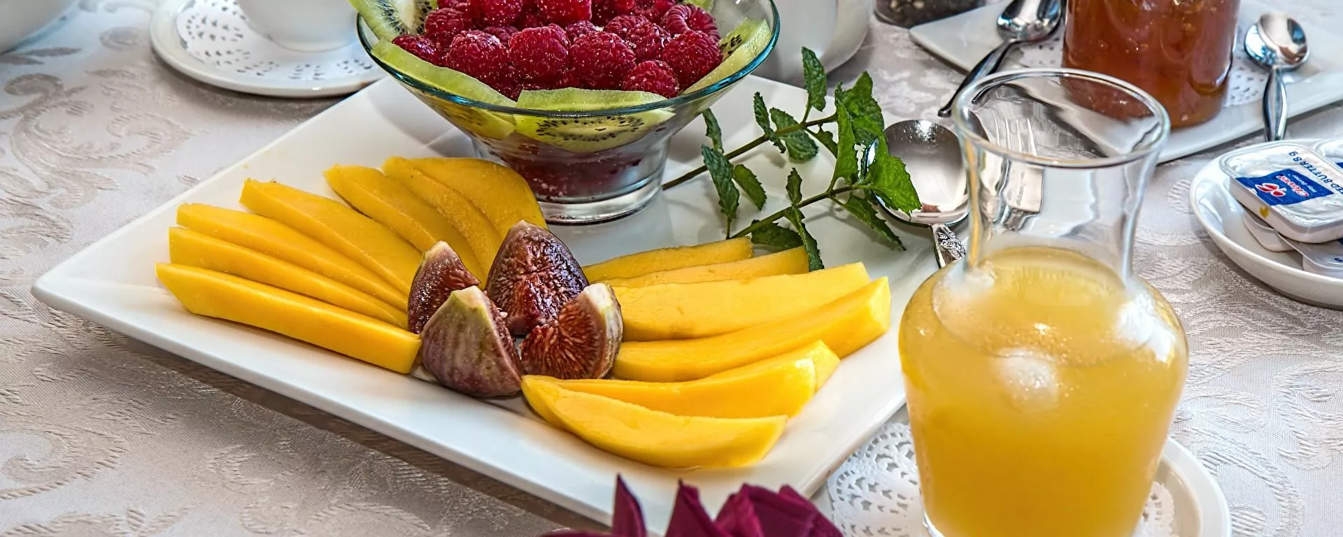 مائدة طعام - سبوتنيك عربي, 1920, 09.11.2020