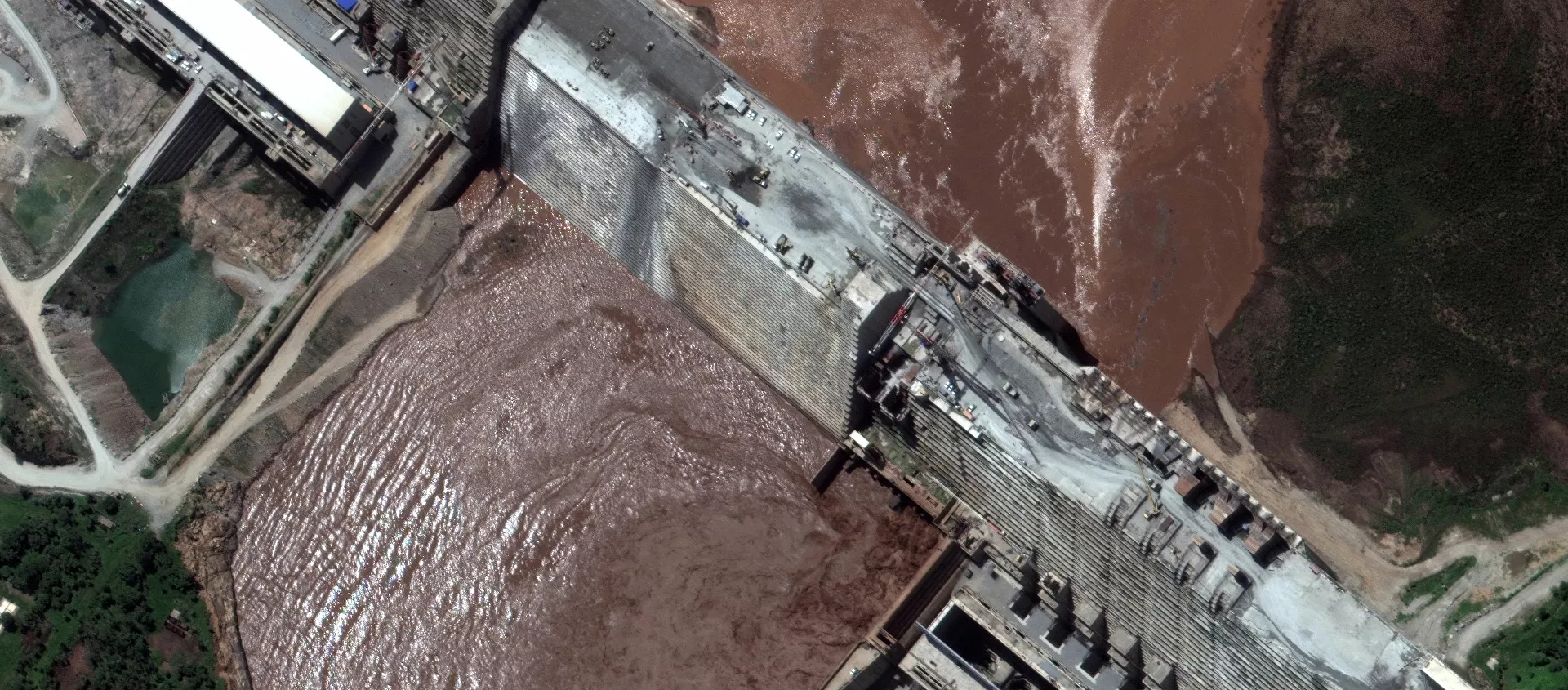 صور أقمار صناعية جديدة تظهر بدء ملء خزان سد النهضة - سبوتنيك عربي, 1920, 15.07.2021