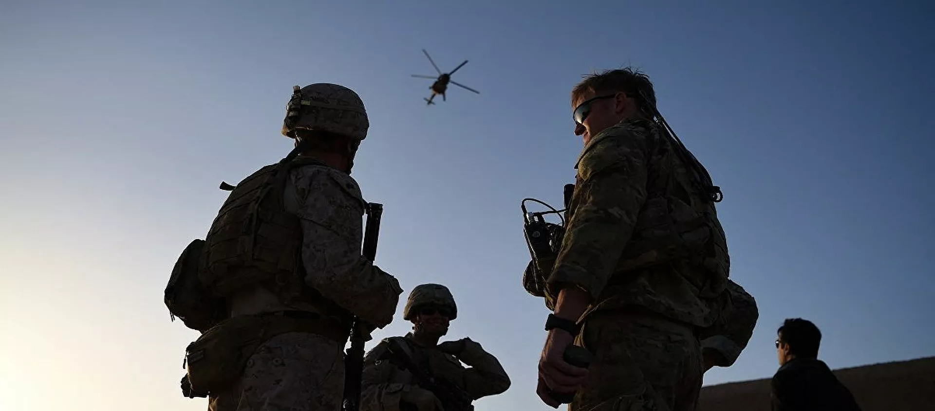 الجيش الأفغاني... جنود قوات خاصة يشاركون في تدريبات عسكرية مع جنود أمريكيين - سبوتنيك عربي, 1920, 16.07.2021