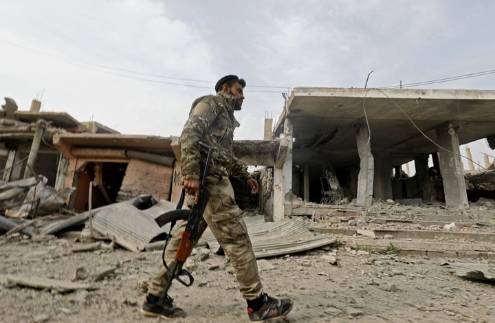 طائرات مسيرة مجهولة تستهدف مواقع مليشيات إيرانية بدير الزور