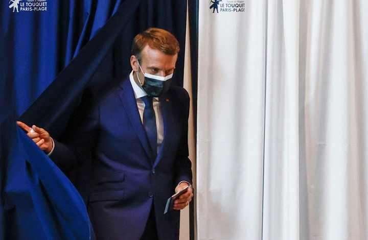 ماكرون يصف الاتحاد الأوروبي بـ"الساذج" بعد أزمة "الغواصات"