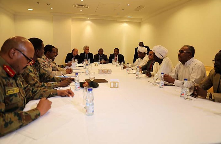 "الحرية والتغيير" بالسودان ترفض الوساطة مع العسكريين