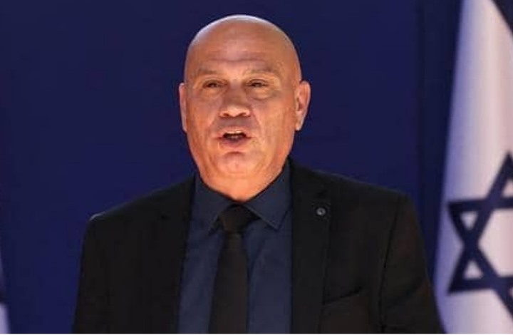 وزير إسرائيلي يكشف عن دولة عربية جديدة في طريقها للتطبيع