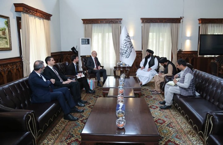 3 دول تحث العالم على الحوار والاعتراف بحركة طالبان