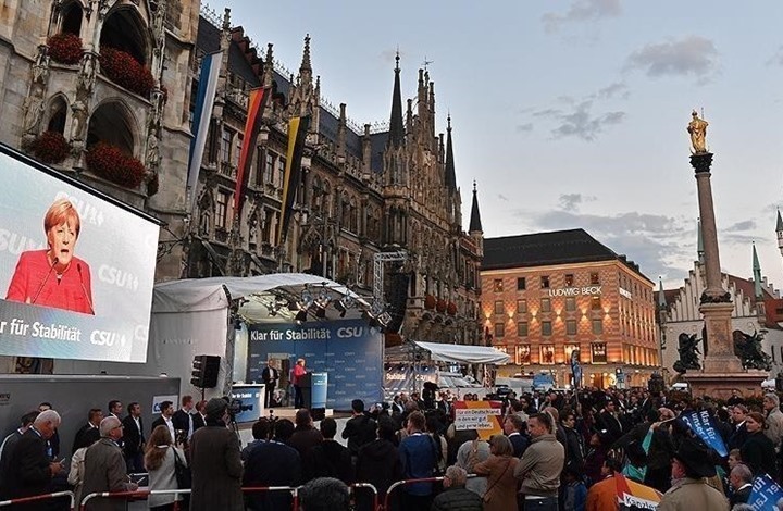 ساعات تفصل الألمان عن اختيار رئيسهم وميركل تحشد لخليفتها