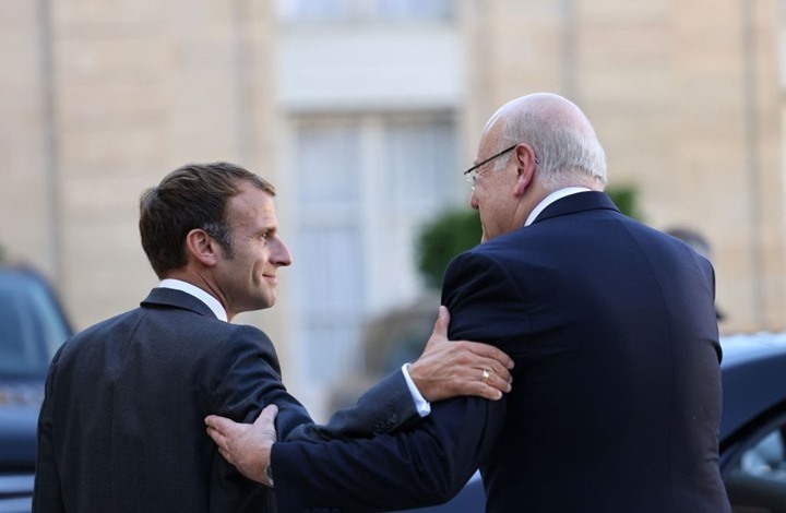 صحيفة لبنانية: ماكرون يبحث مع ميقاتي مقاطعة الخليج للبنان