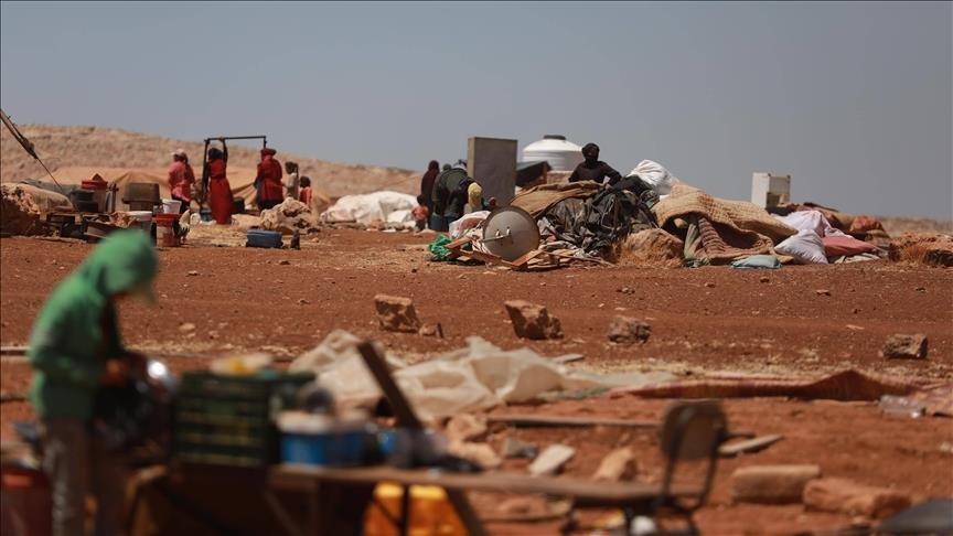 تمهيدا لمصادرتها.. مستوطنون يجرفون أراضٍ فلسطينية بالأغوار