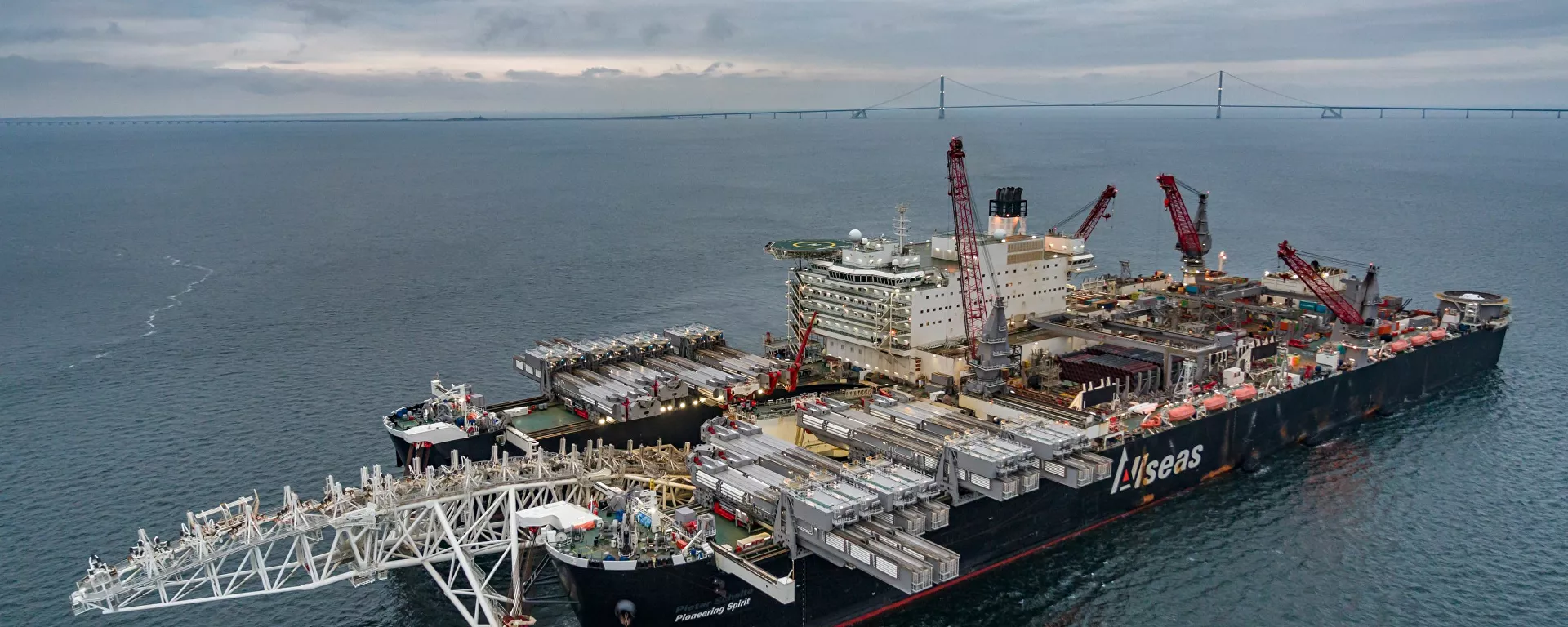 سفينة Pioneering Spirit قبل بدء تركيب خط أنابيب غاز لمشروع التيار الشمالي - 2 - سبوتنيك عربي, 1920, 11.07.2021