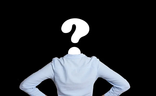 الشبهة هي كل أمر تردد حكمه بين الحلال والحرام