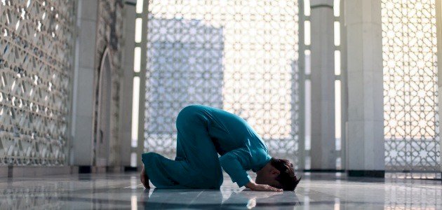 واجبات المؤمن تجاه خالقه واجبات المؤمن تجاه خالقه