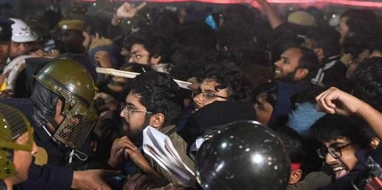 جورج فلويد الهند