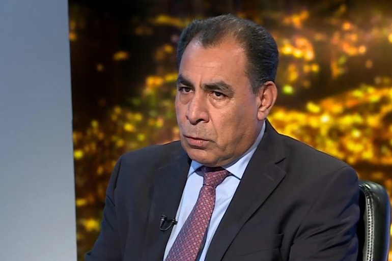 001-20 عبدالرحمن الجبوري (التواصل الاجتماعي )