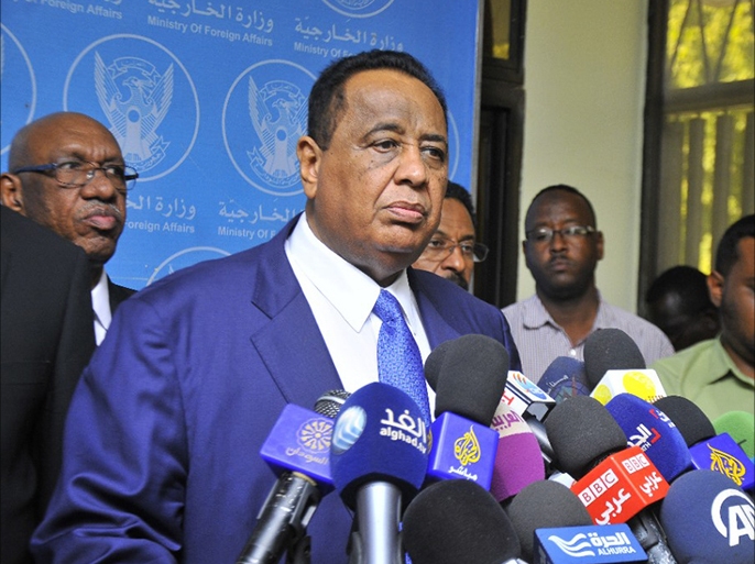 da259b0e-6056-4f9d-8eec-6cd97185d777-1 وزير الخارجية السوداني إبراهيم غندور _. الجزيرة نت
