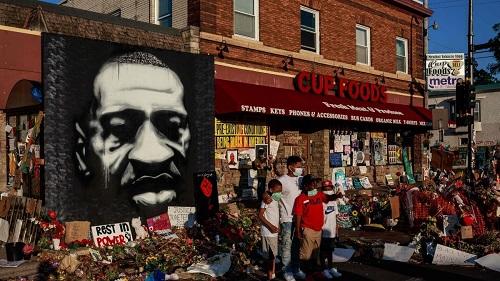 مطاعم السود في امريكا تستفيد من موجة تضامن‎