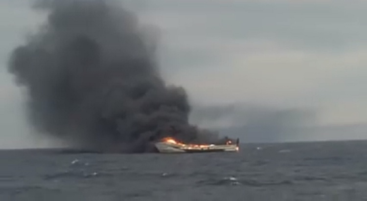 safina-1 حريق يلتهم سفينة شحن إيطالية قبالة جزر البليار