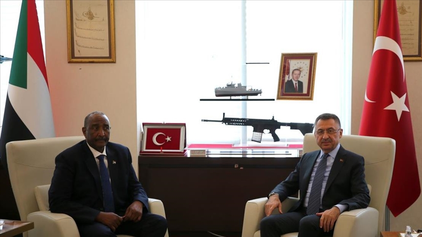 تركيا.. أوقطاي والبرهان يزوران رئاسة الصناعات الدفاعية