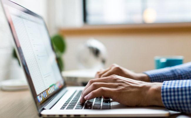 رابط البوابة الالكترونية لابناؤنا في الخارج