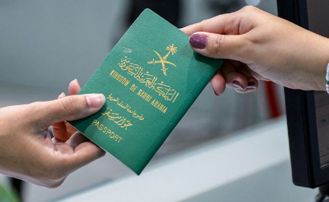 كم رسوم تجديد جواز السفر السعودي
