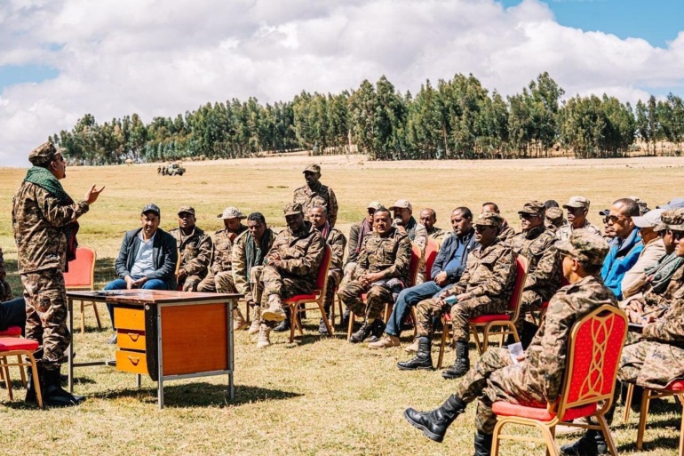 ffxf_2lucaeei74-1 Ethiopia's Prime Minister joins battlefront against rebel groups